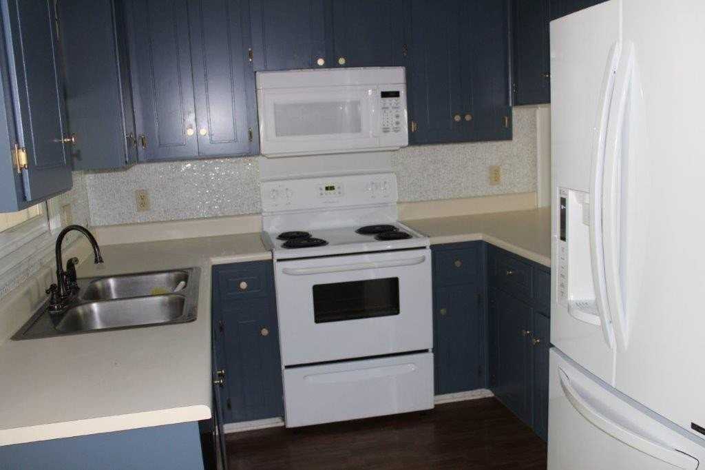 116 Emerald Lake Dr - Photo 4 of 11