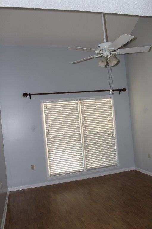 116 Emerald Lake Dr - Photo 6 of 11