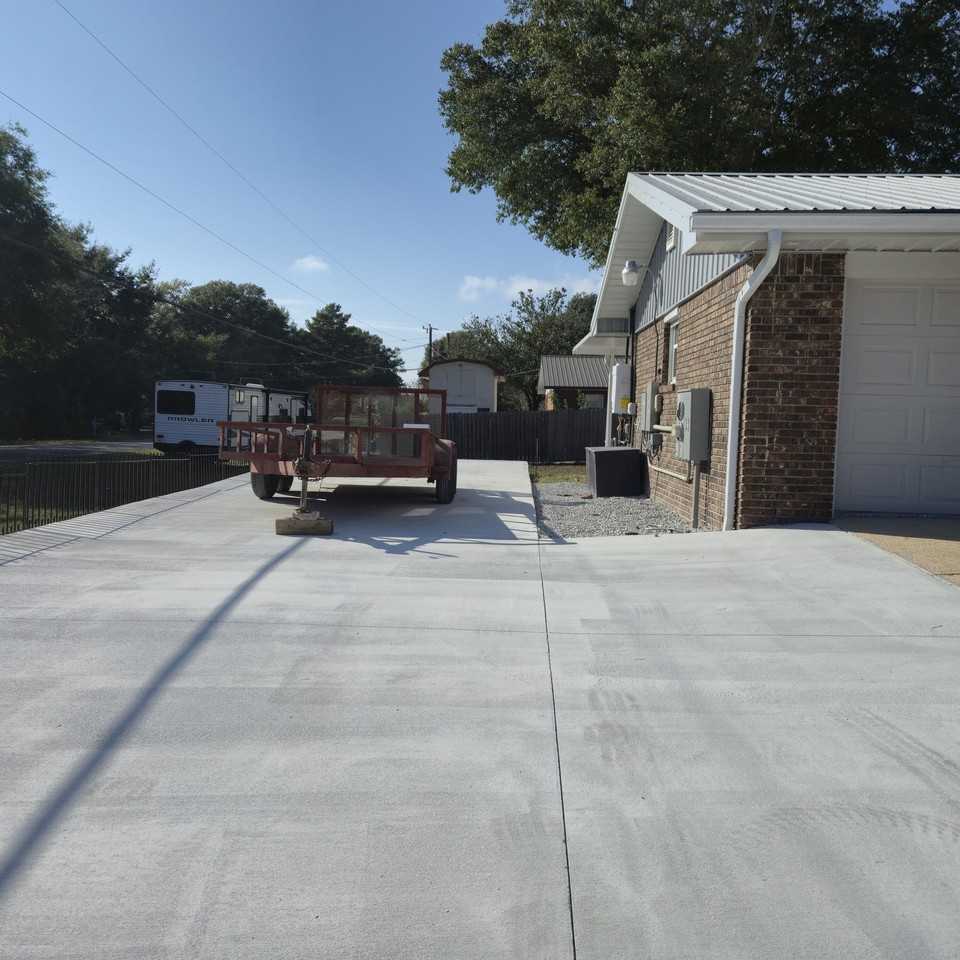 75 7th St - Photo 4 of 33
