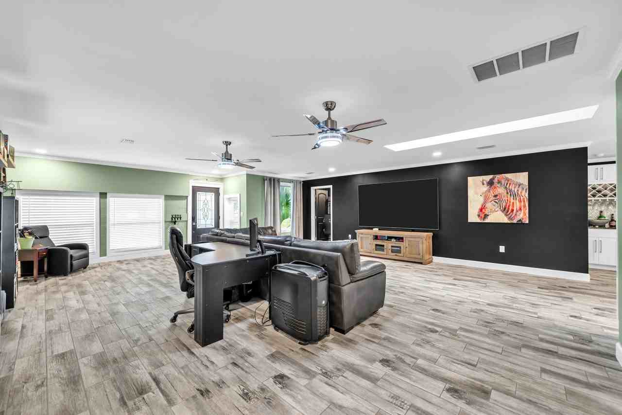 6 Bay Ct Ne - Photo 3 of 36