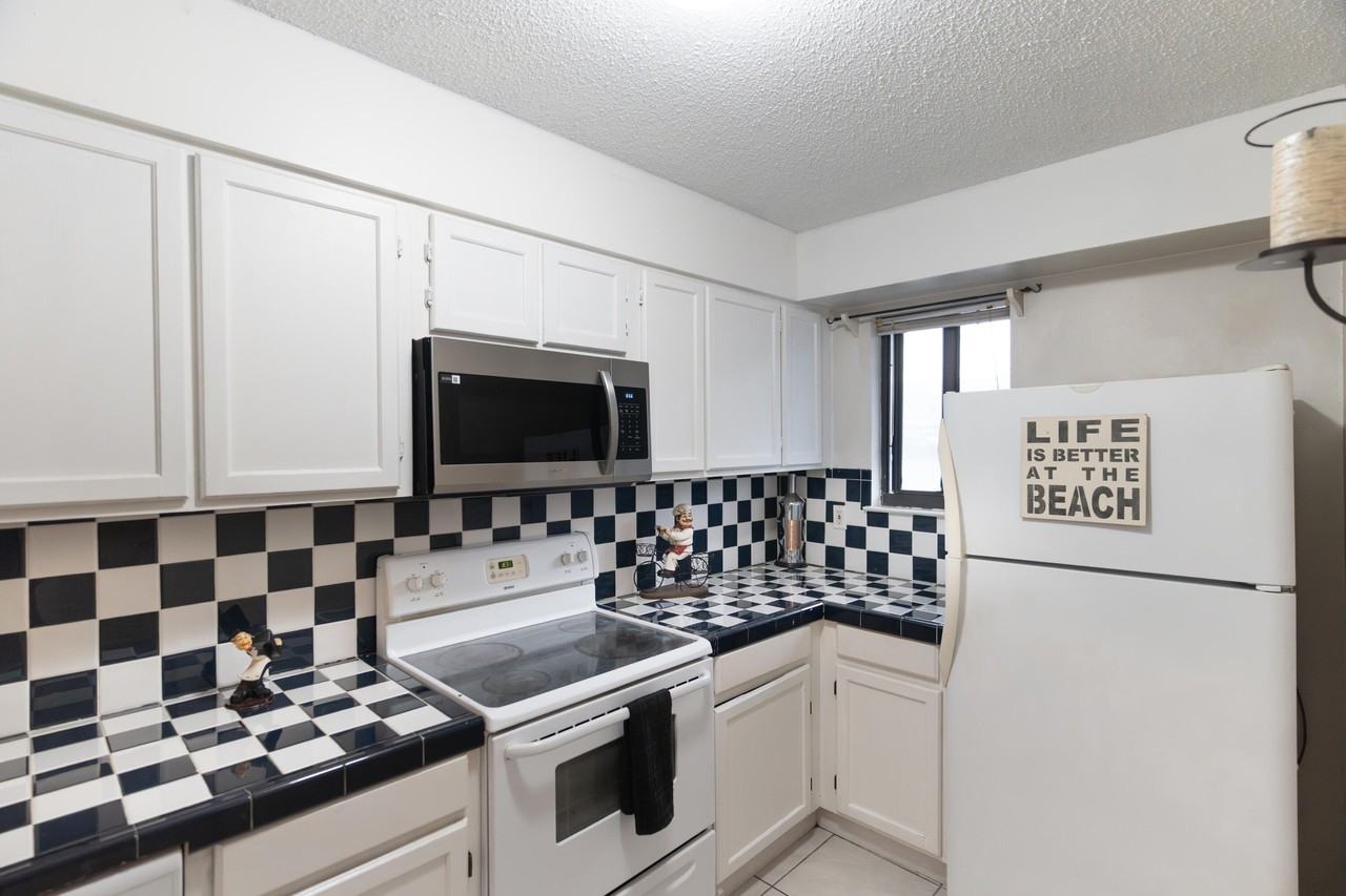 734 Legion Dr #78 - Photo 3 of 10