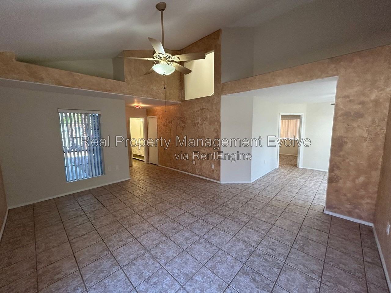 405 E Rimrock Dr - Photo 5 of 21