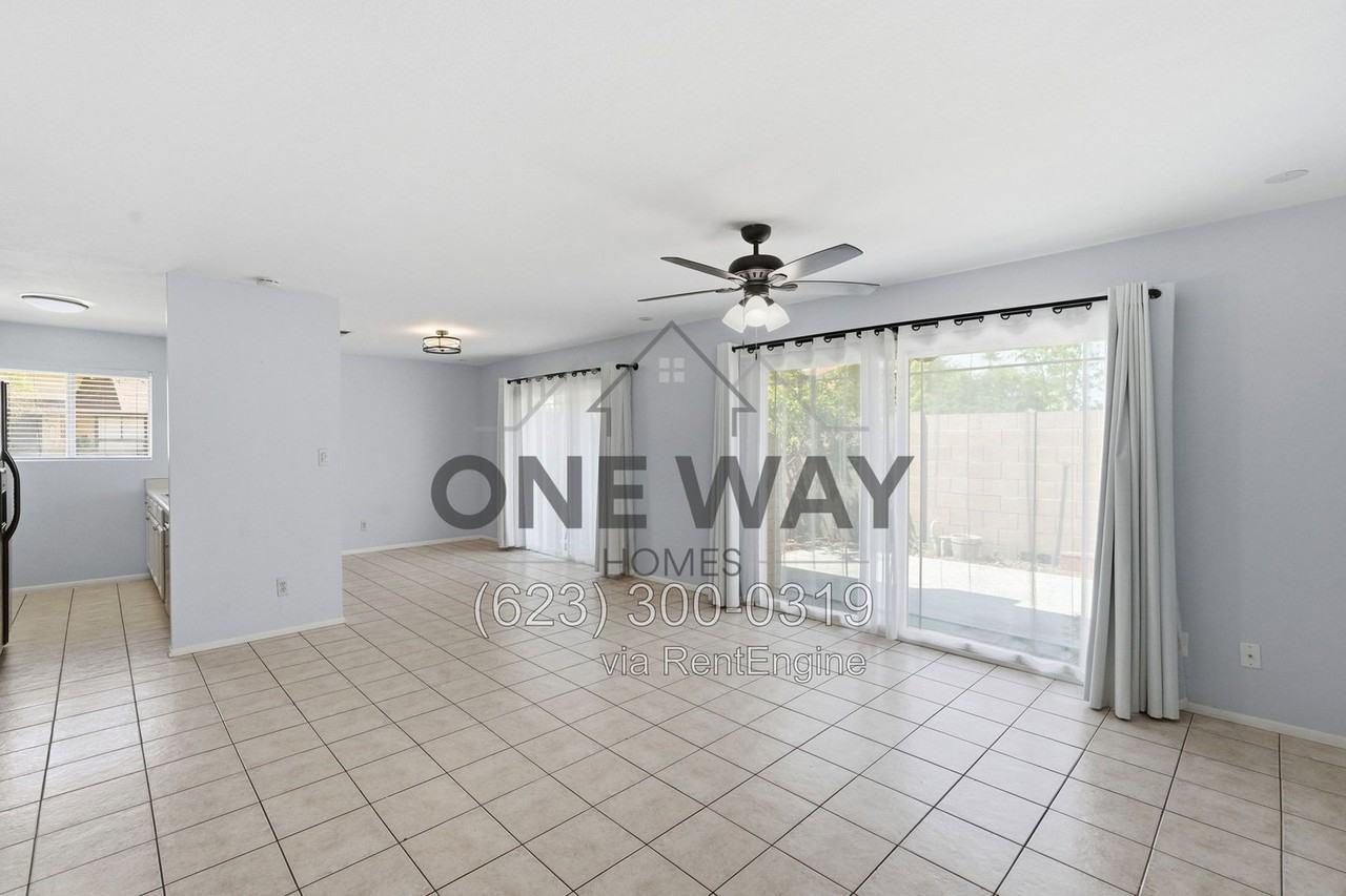 1660 W Village Way #1 - Photo 5 of 36