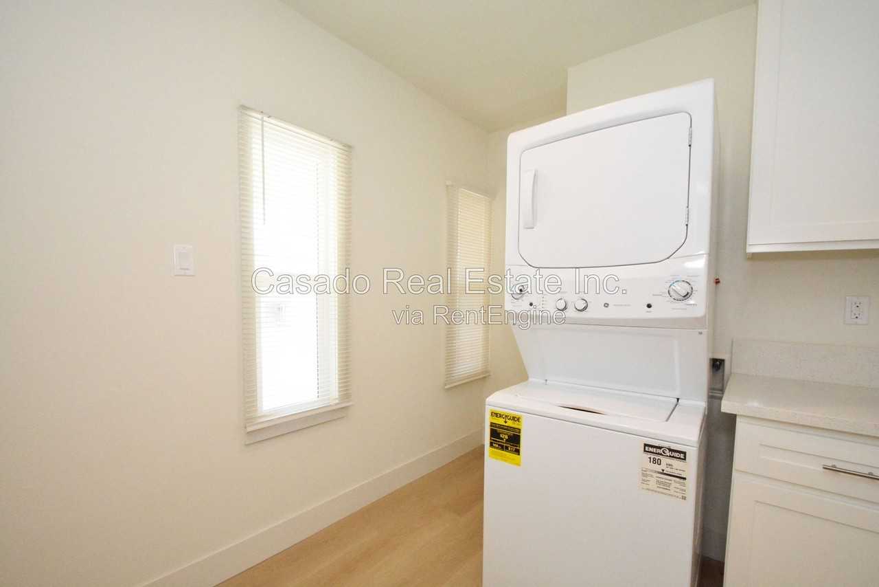911 Pacific Ave #6 - Photo 6 of 9