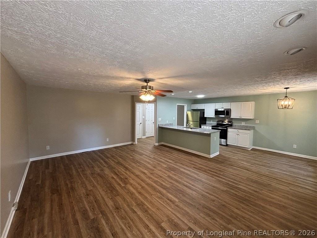 6791 Seaford Dr - Photo 3 of 14