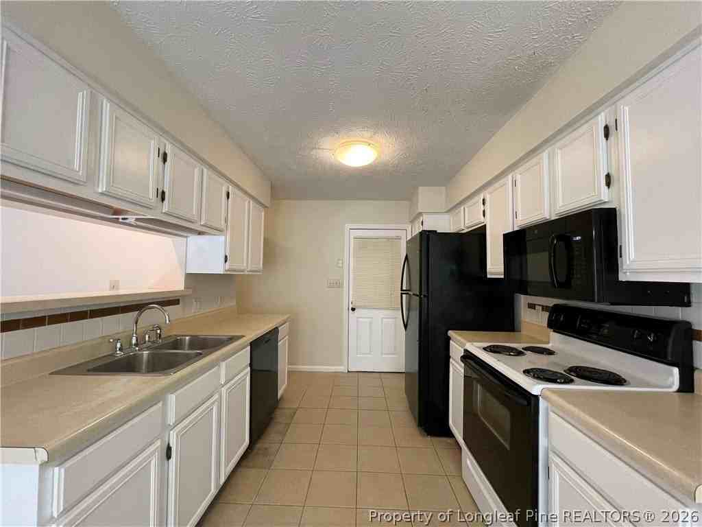 6124 Garden Ct - Photo 5 of 20