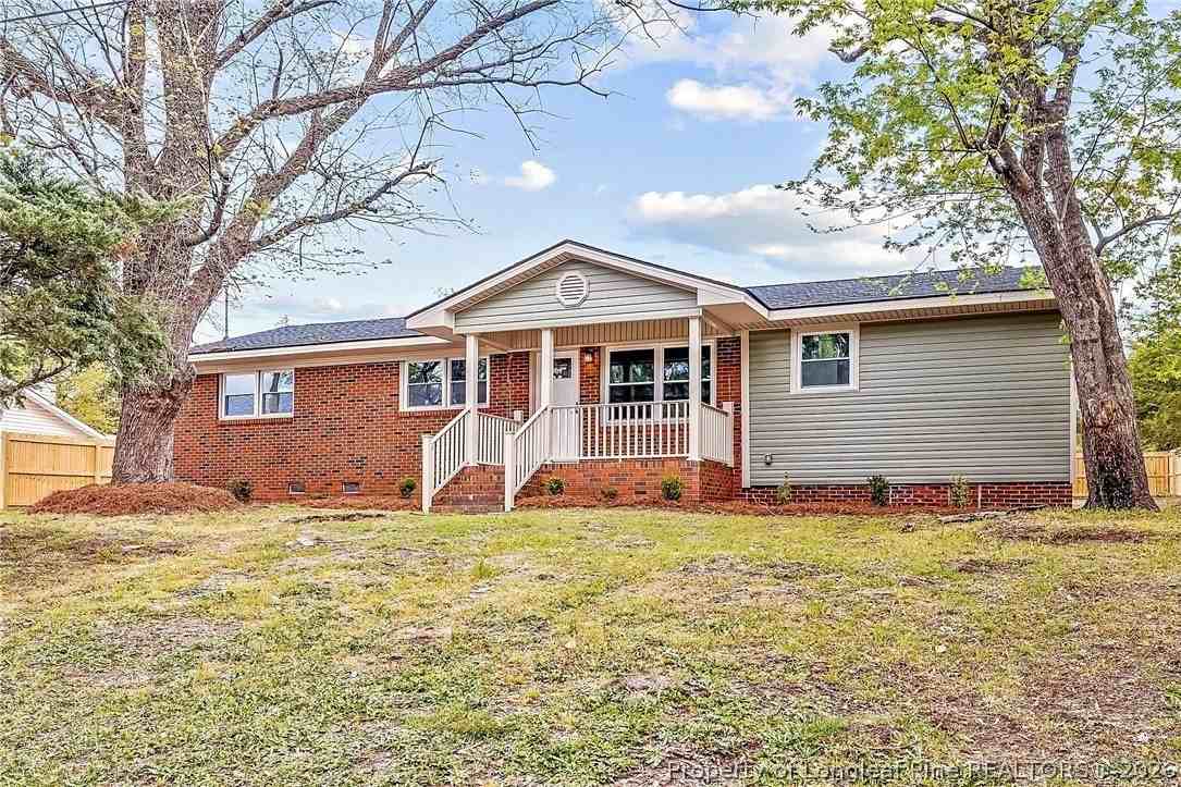 1604 Crescent Dr - Photo 2 of 14