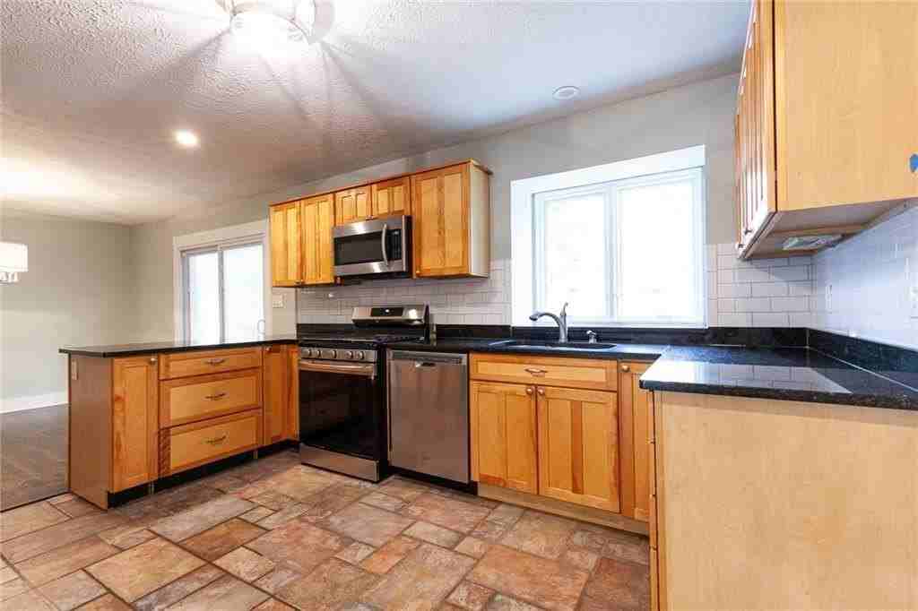2971 Stratford Arms Dr - Photo 2 of 22