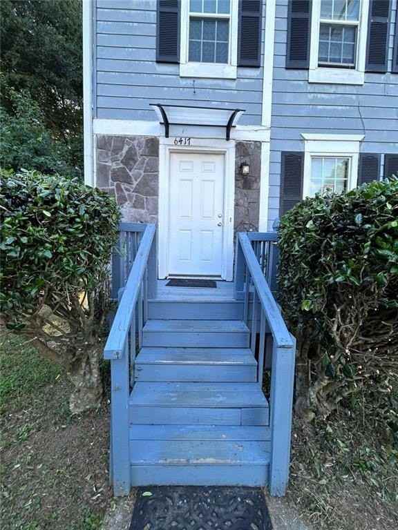6417 Bedford Ln - Photo 3 of 27