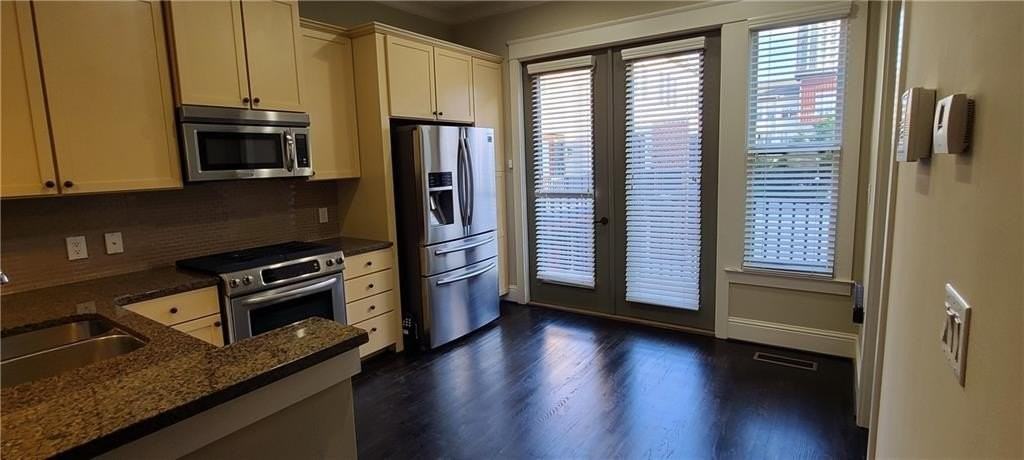 4742 Cypress Cmns - Photo 3 of 23