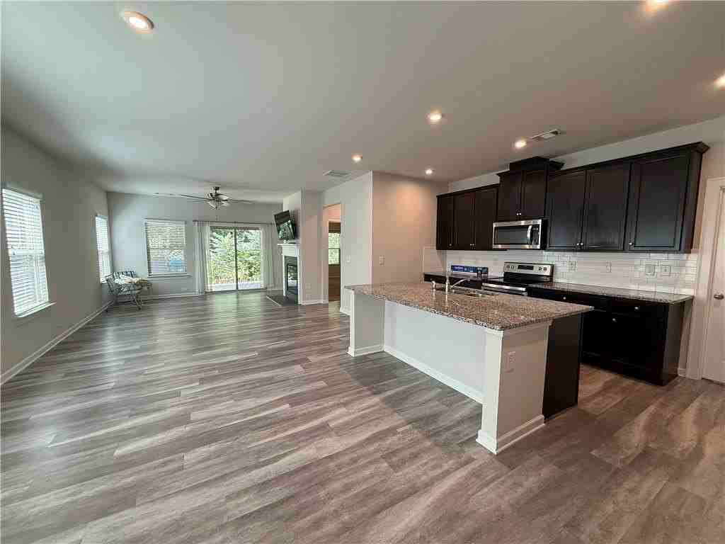 2778 Morgan Spring Trl - Photo 4 of 17