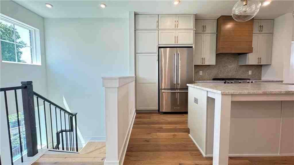 201 New St #1101 - Photo 5 of 48