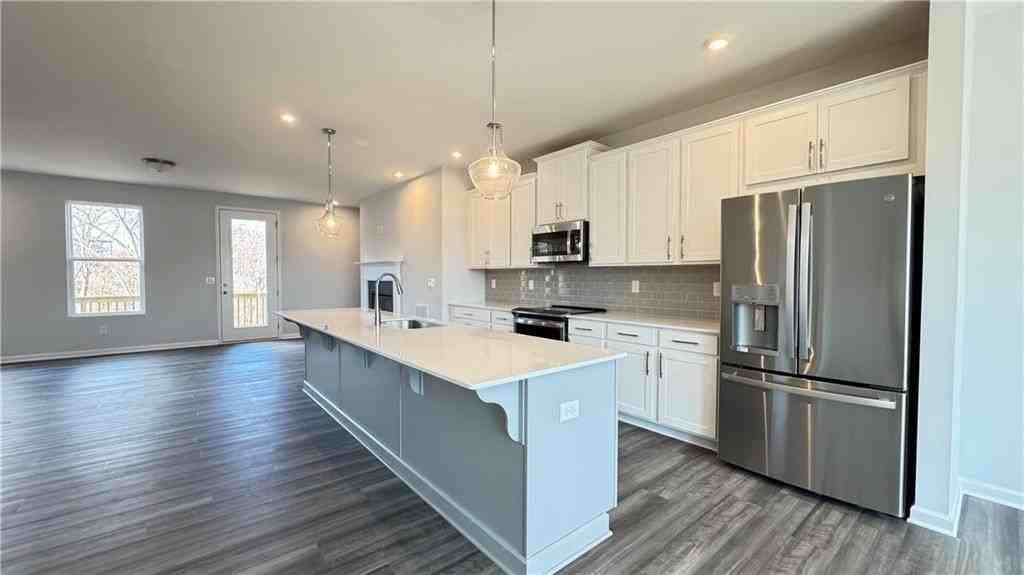 1443 Creekside Cir Nw - Photo 7 of 50