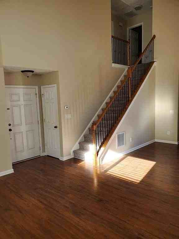 303 Hiawassee Dr - Photo 7 of 50