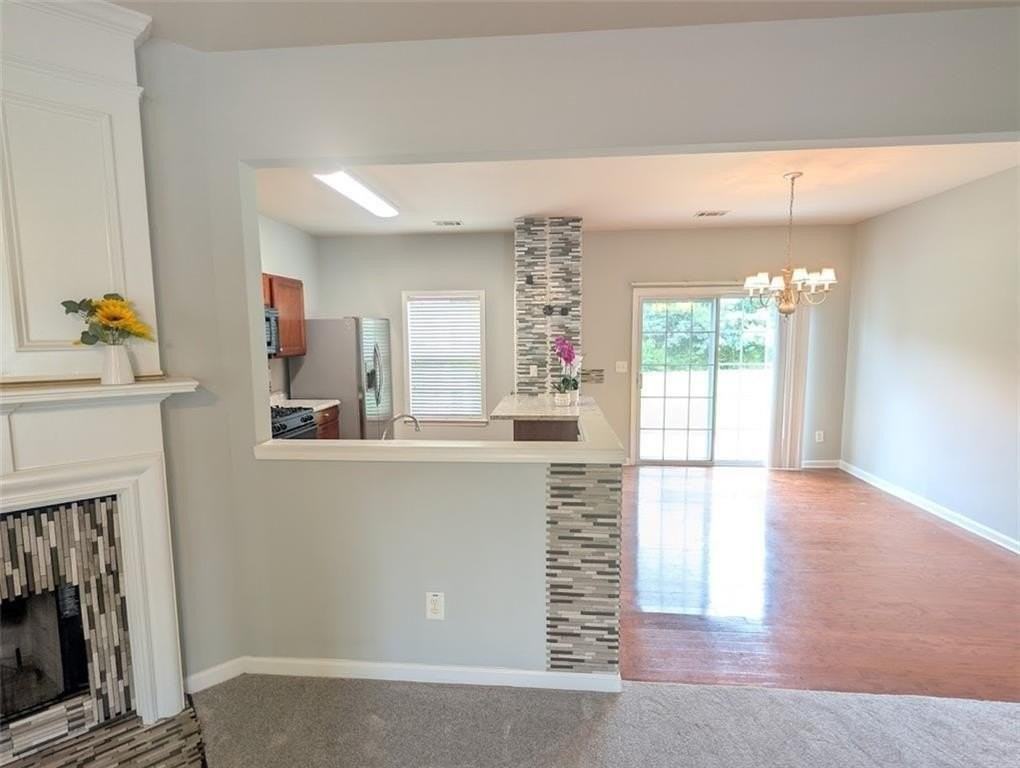 1010 Prestwyck Ct - Photo 2 of 14