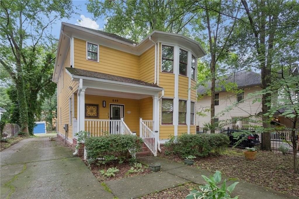 649 Peeples St Sw - Photo 2 of 26