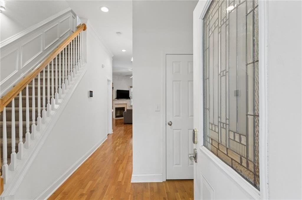 649 Peeples St Sw - Photo 3 of 26