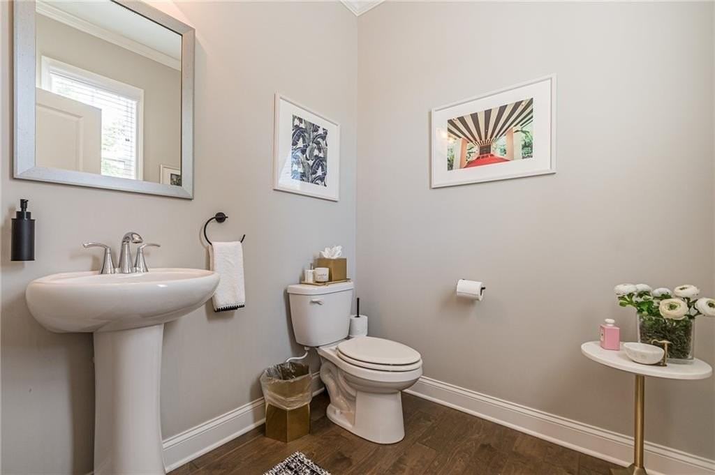 3355 Pierview Dr - Photo 4 of 25