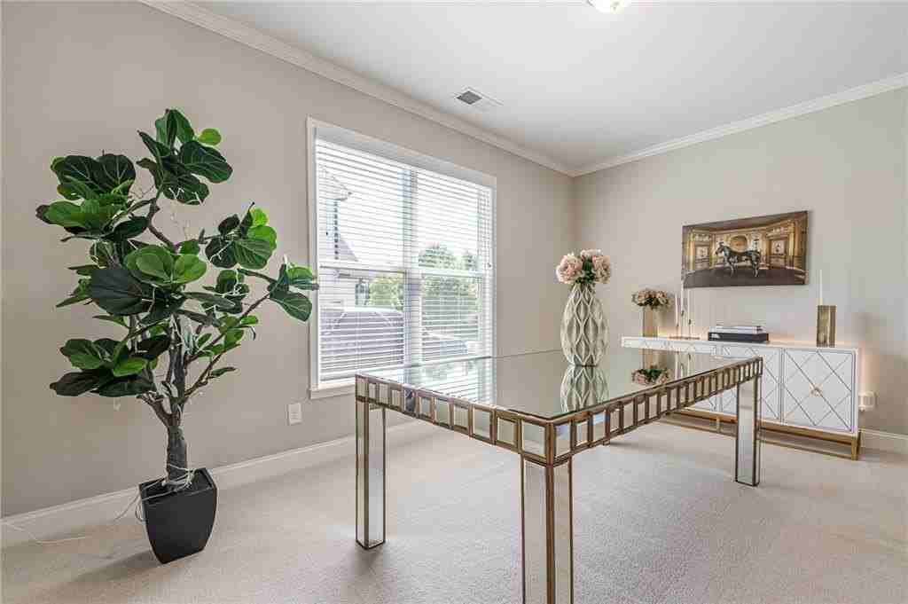 3355 Pierview Dr - Photo 5 of 25