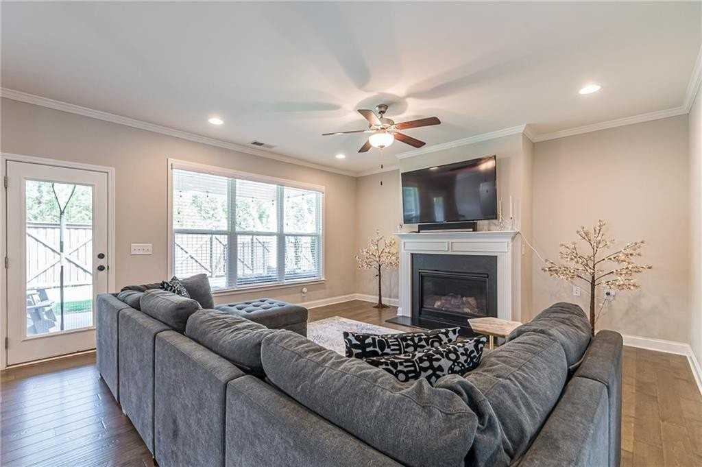 3355 Pierview Dr - Photo 6 of 25