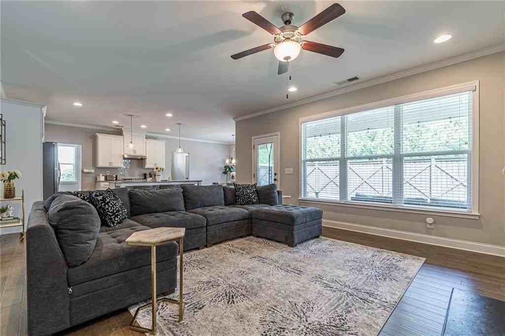 3355 Pierview Dr - Photo 7 of 25