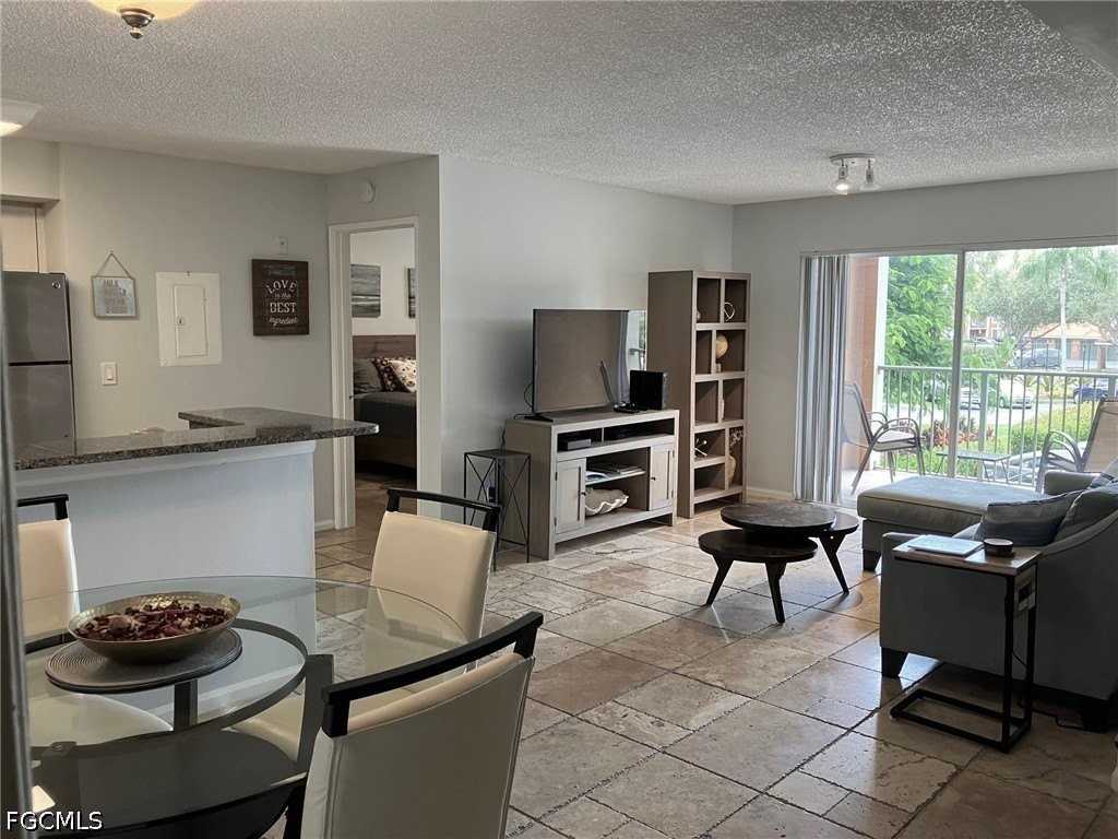 1185 Wildwood Lakes Blvd #205 - Photo 3 of 18