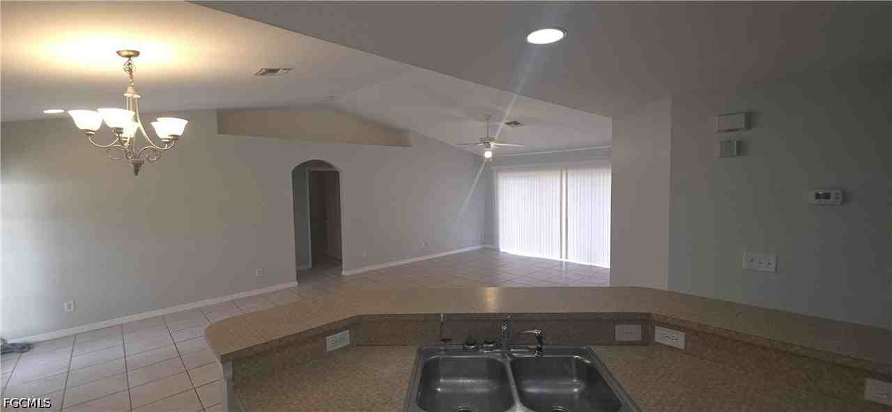 4306 5th St W - Photo 3 of 11