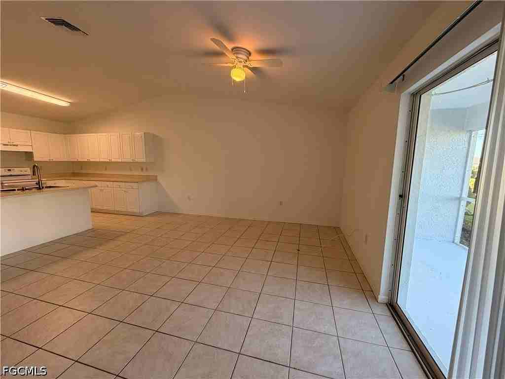 1818 Andalusia Blvd - Photo 5 of 11