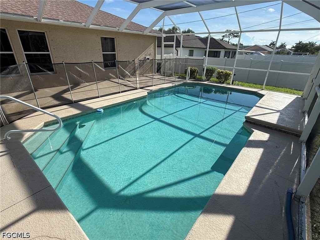 1306 Sw 35th Ter - Photo 2 of 34