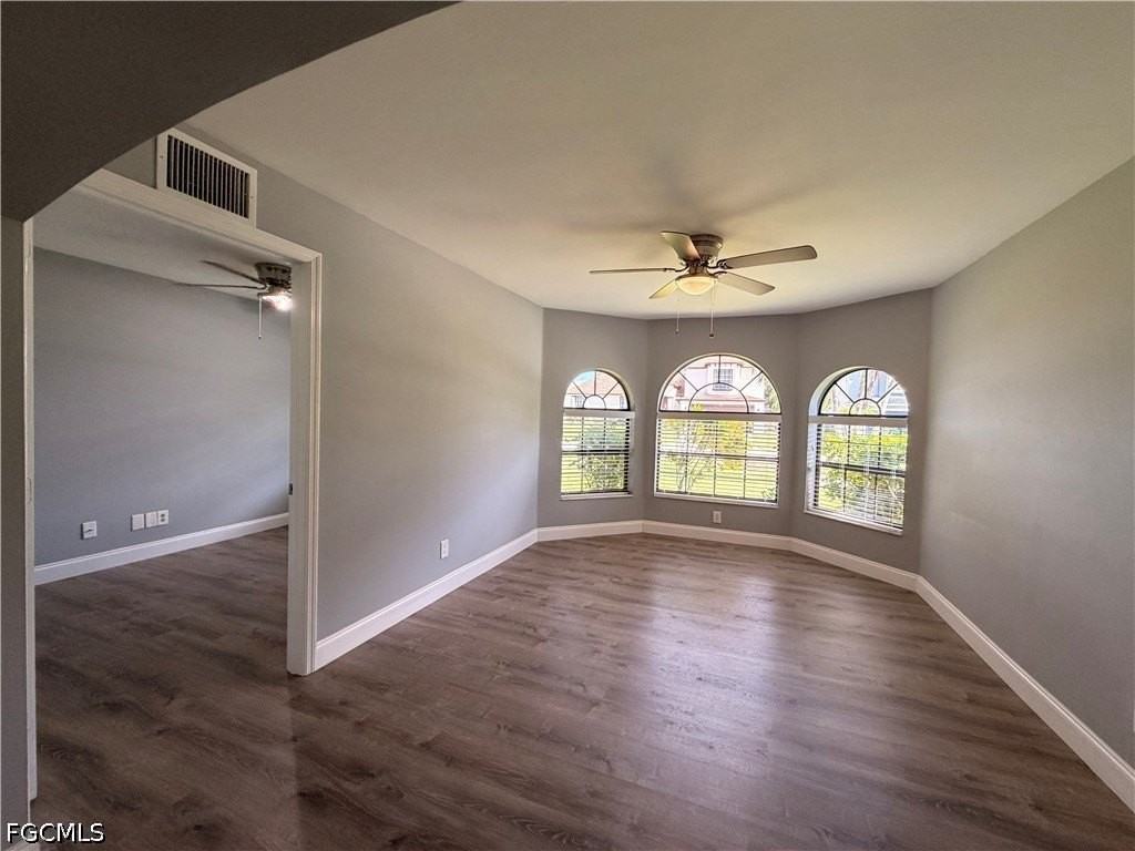 416 Sw 37th Ter - Photo 4 of 43