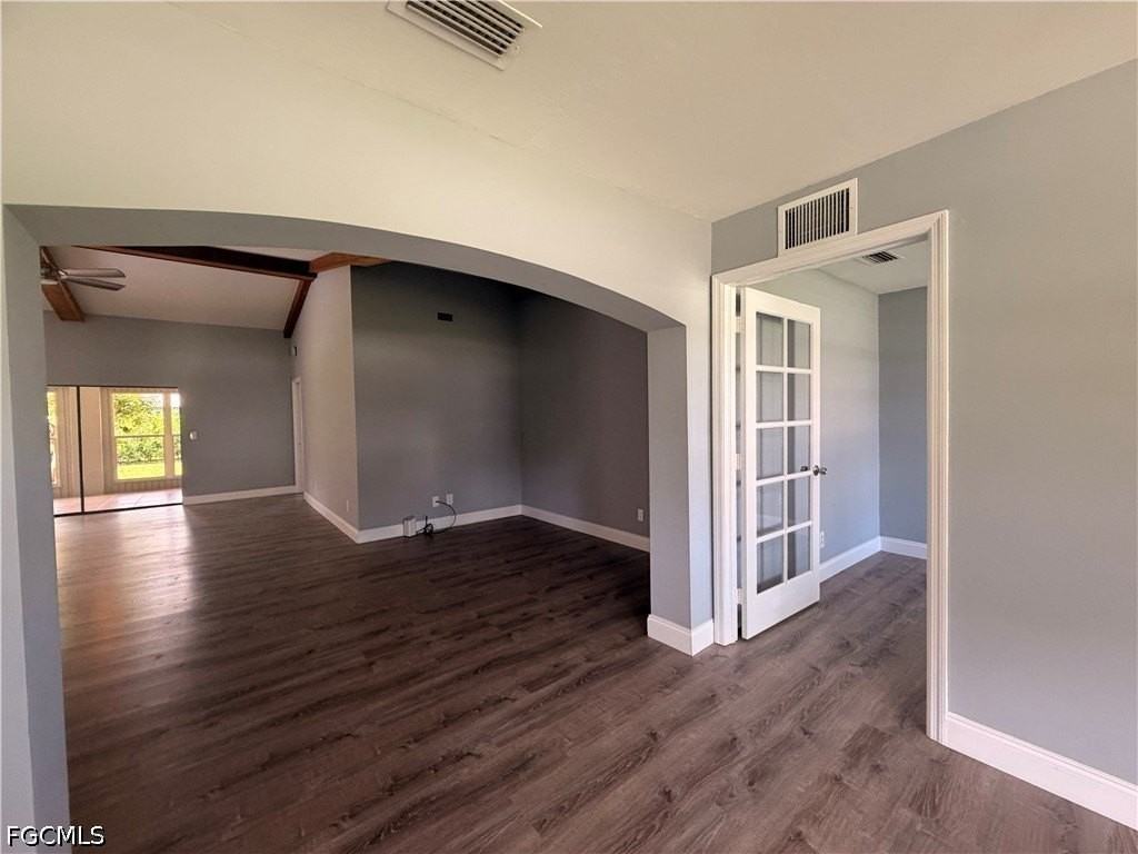 416 Sw 37th Ter - Photo 6 of 43