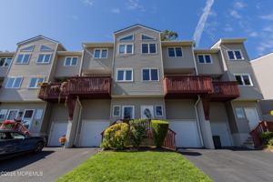 featured image of 255 Shore Dr