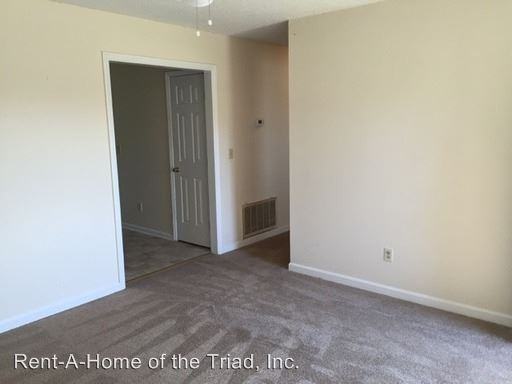 3801 Heath St - Photo 2 of 8