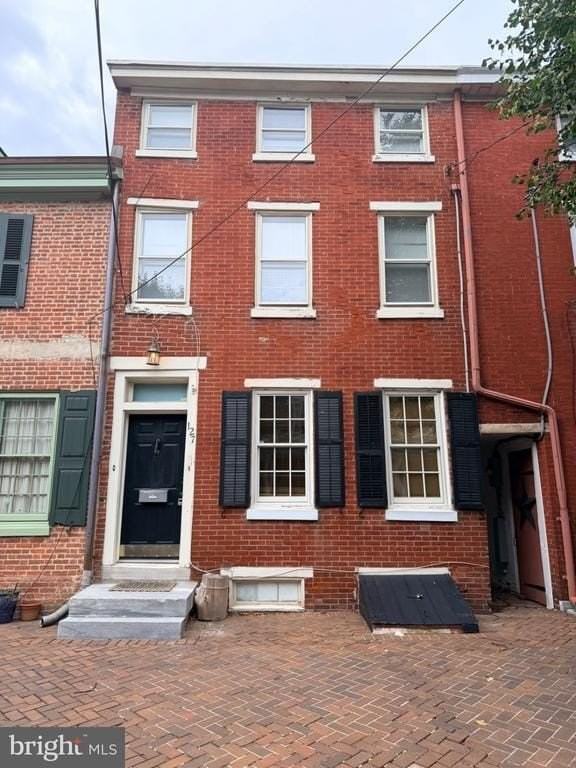 127 E Union St - Photo 2 of 27