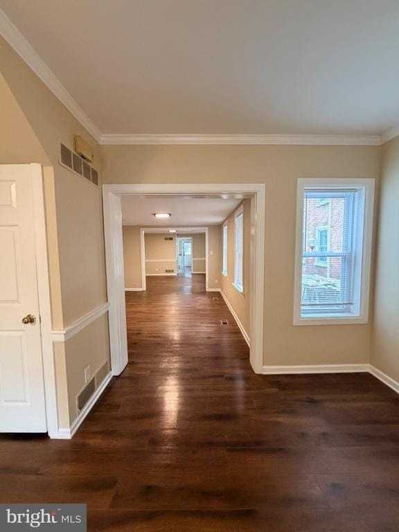 127 E Union St - Photo 3 of 27