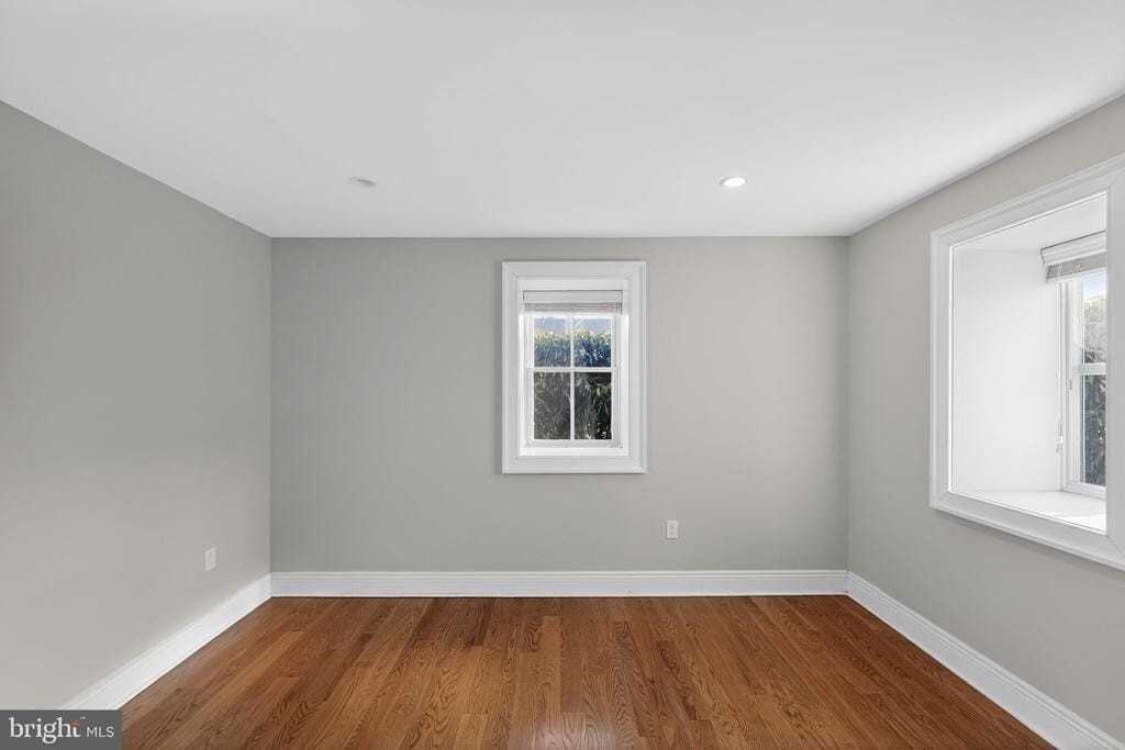 200 W Wayne Ave - Photo 7 of 12