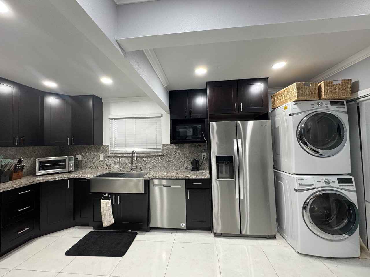 5413 W 4th St #MAIN - Photo 2 of 12