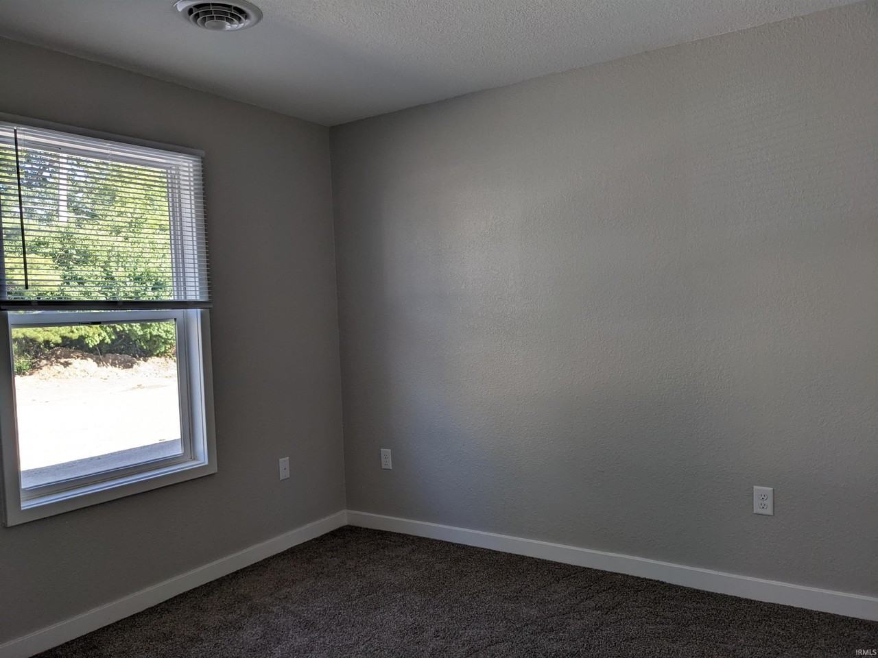 236 Grove St - Photo 7 of 9