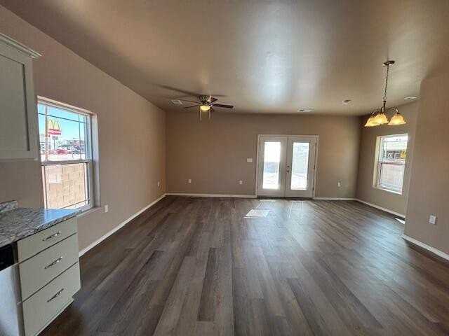 422 N Lala St - Photo 7 of 21