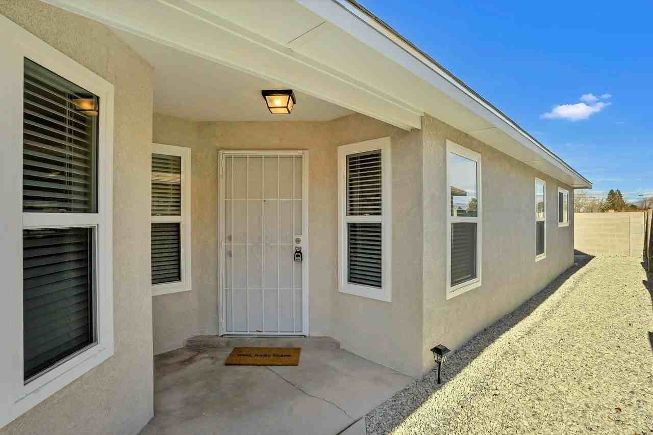 5216 Bogart St Nw - Photo 3 of 27