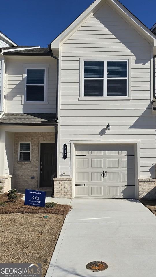 209 Kenoot Dr - Photo 4 of 50