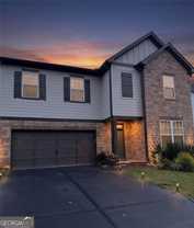 215 Foxhill Dr - Photo 1 of 1