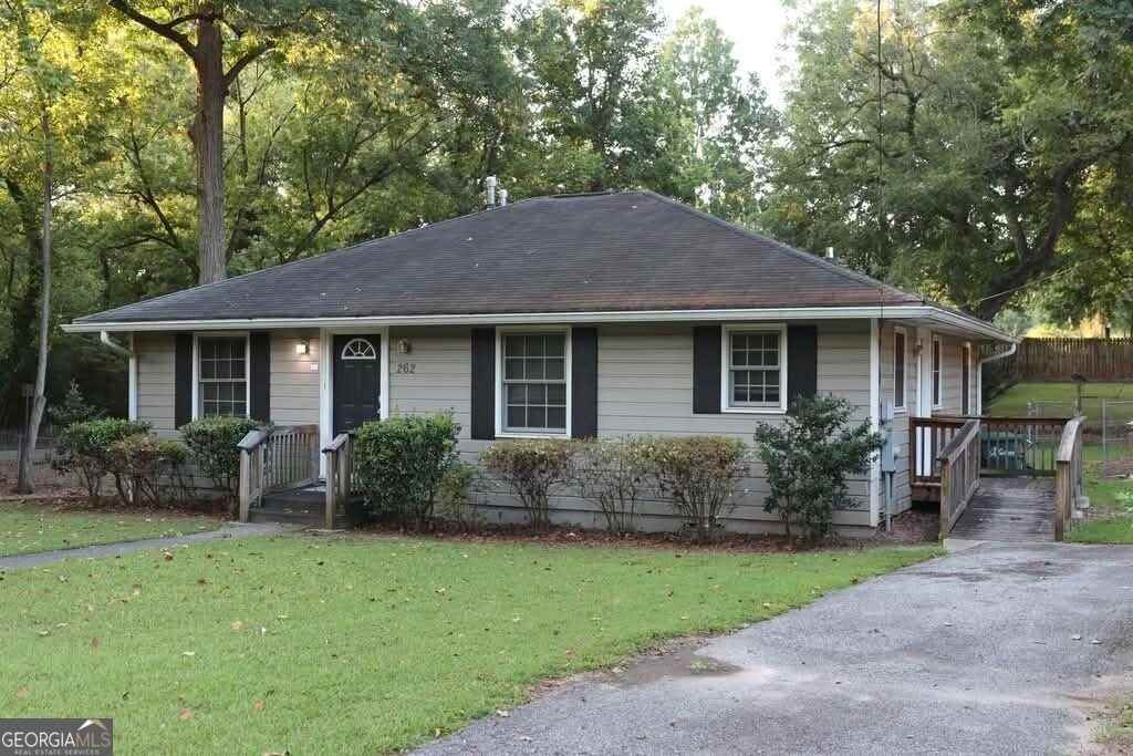 262 Forest Ave Ne - Photo 3 of 3