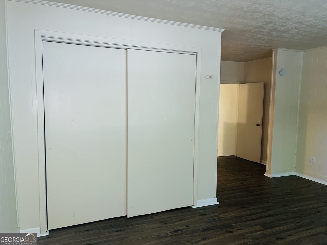 45 Westgate Dr #6 - Photo 6 of 21