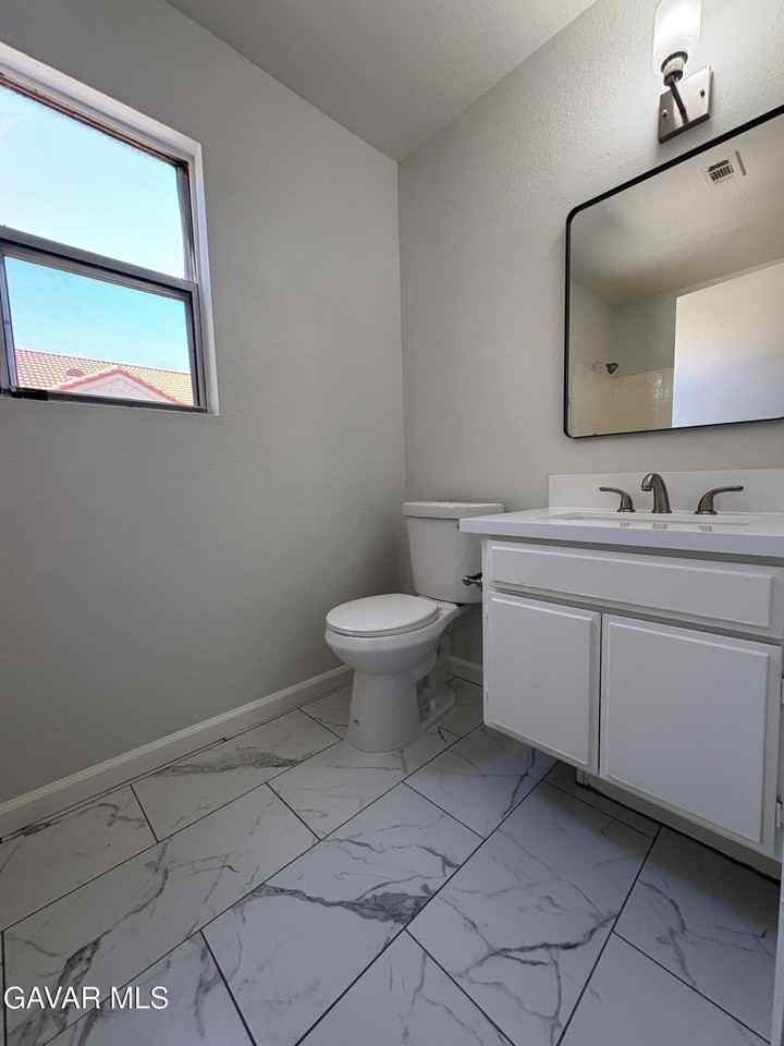37557 42nd St E - Photo 6 of 12