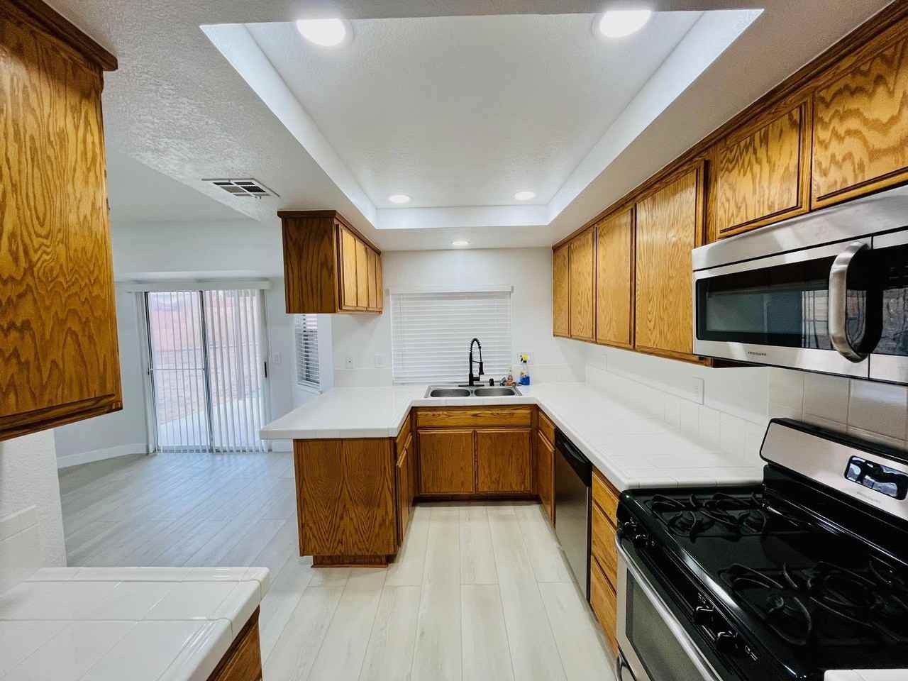 1532 Michelle Ave - Photo 7 of 19