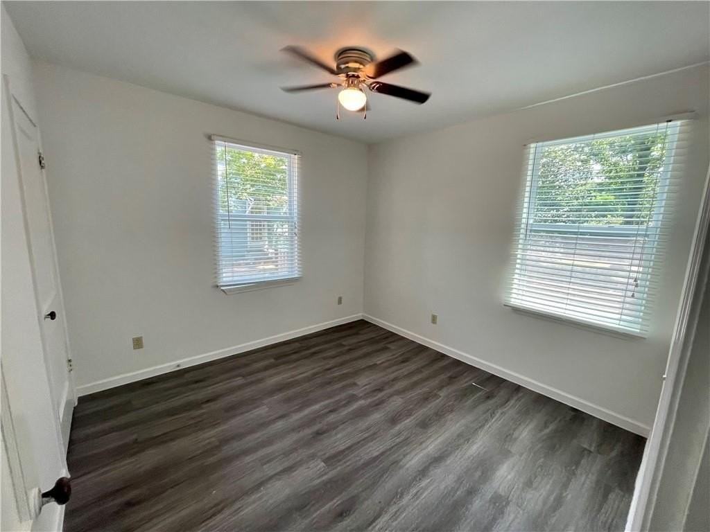 208 Parkway St E - Photo 6 of 10