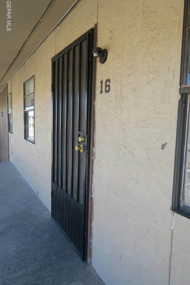 4700 Maxwell Ave #16 - Photo 2 of 13