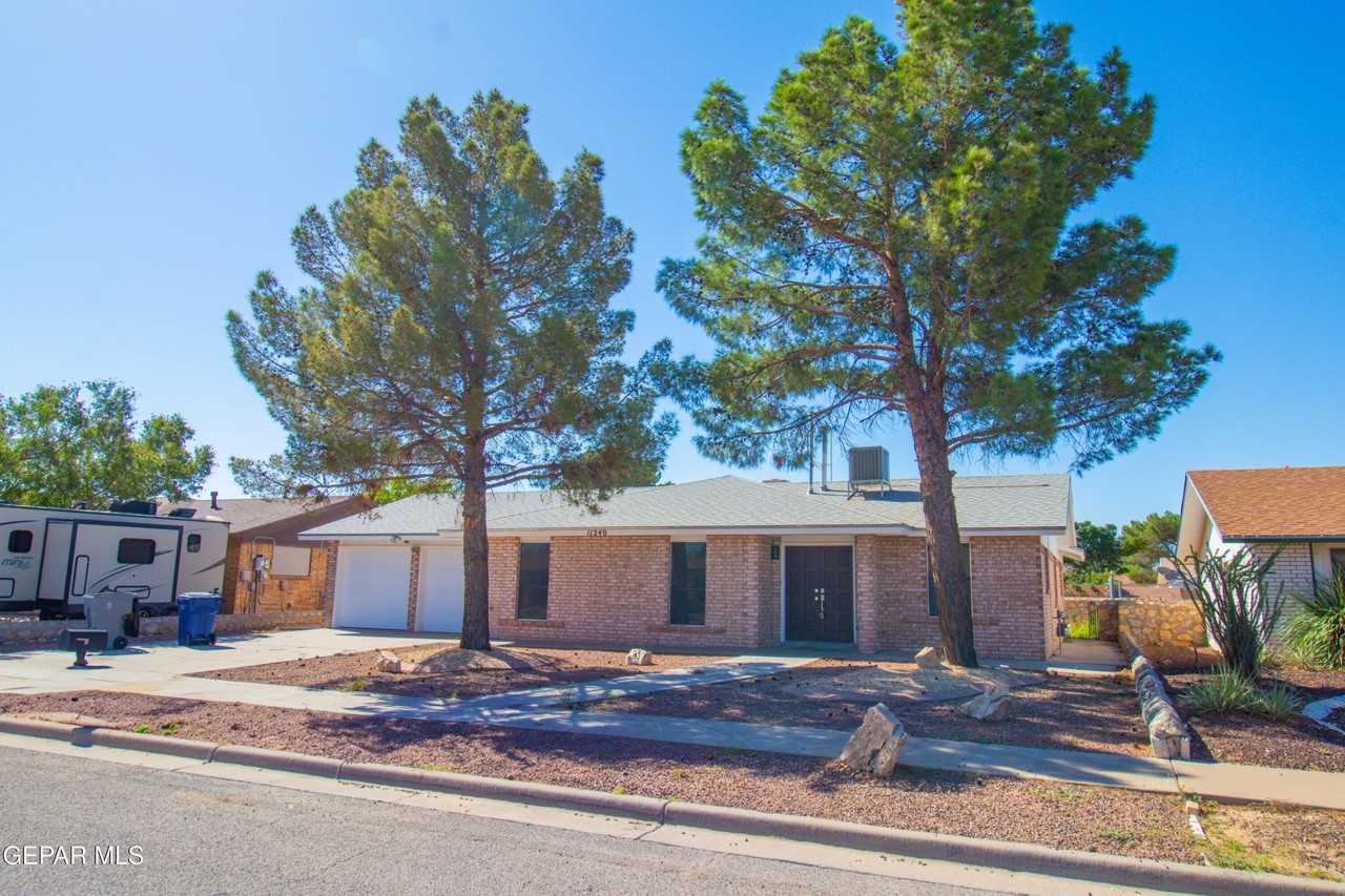 11240 Warcloud Ave - Photo 7 of 40