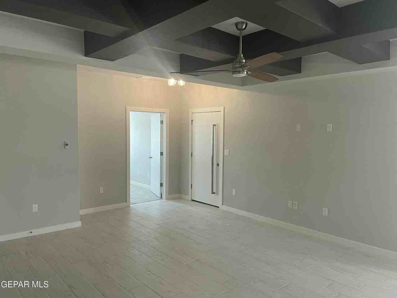 537 Osier Dr - Photo 6 of 9